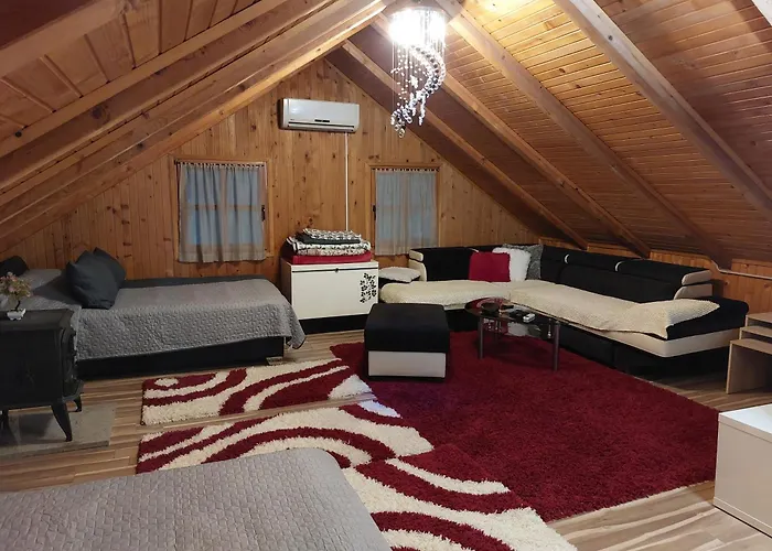 Fortuna Holiday Home